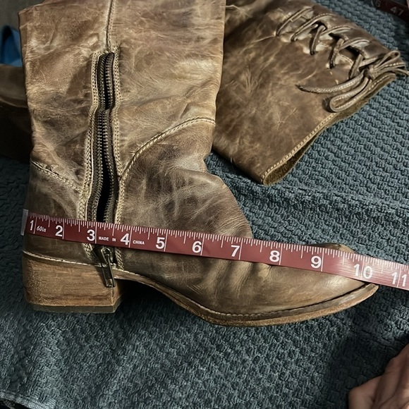 Corral Distressed Leather Riding Boots - Picture 14 of 15